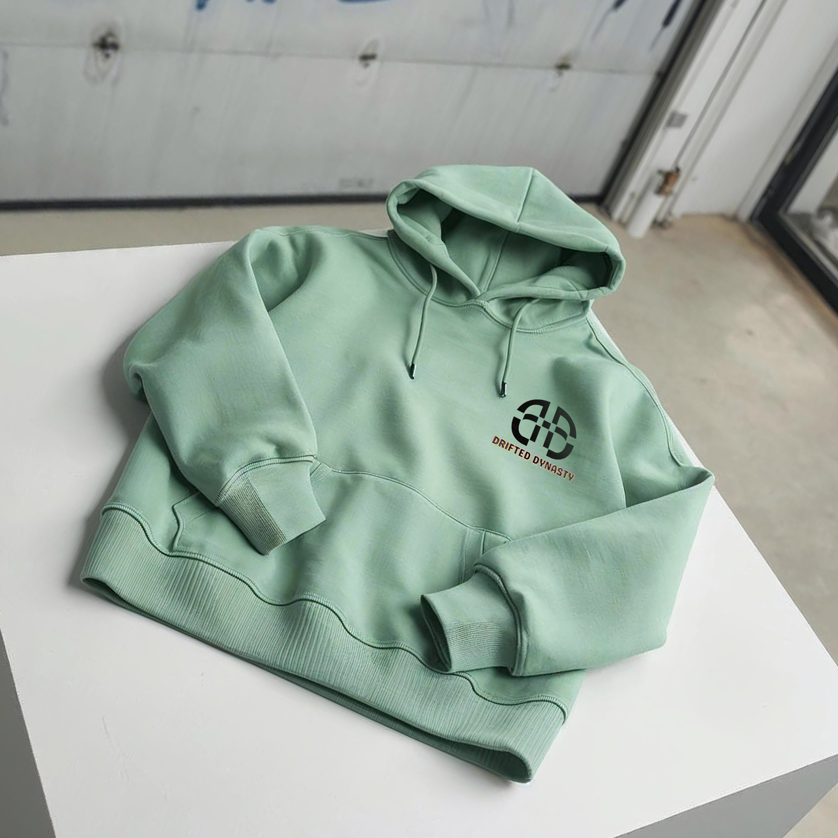 Too Lit To Die – Oversized Hoodie